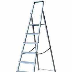 EN131 Trade Platform Step Ladders